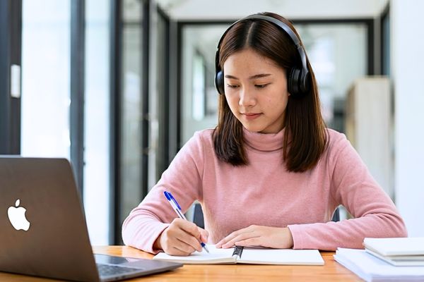 Student improving GRE quantitative verbal and writing skills