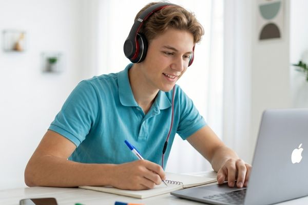 Student preparing stronger graduate program applications with GRE tutoring